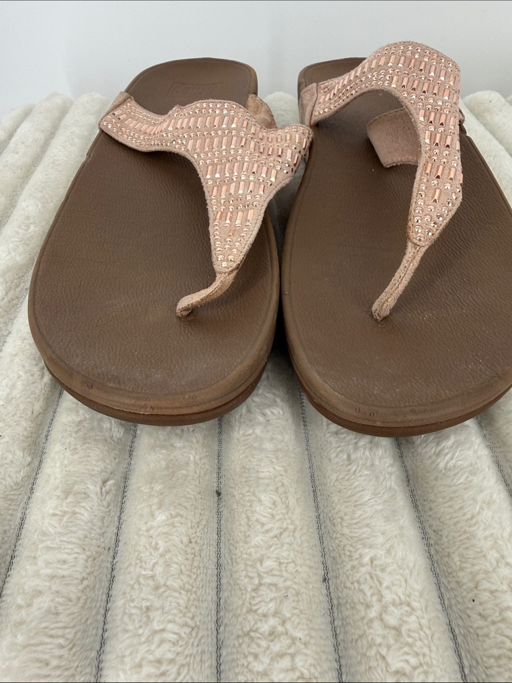FitFlop Lulu Incastone Pink Toe-Post Sandal size 11 - Picture 6 of 9